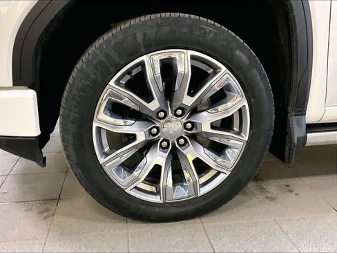 Used 2024 GMC Sierra 1500 Denali w/ Denali Reserve Package image 7