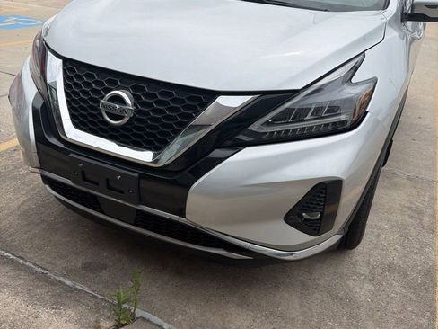 Used 2022 Nissan Murano SV FWD image 1