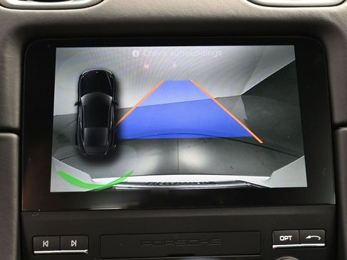 Used 2025 Porsche 718 Cayman GT4 image 10