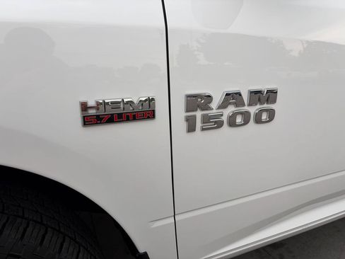 Used 2017 RAM 1500 Classic SLT AWD/4WD image 21