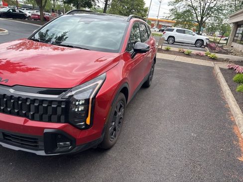 Used 2026 Kia Sportage X-Line w/ X-Line Technology Package AWD/4WD image 3
