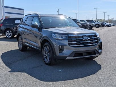 Certified 2025 Ford Explorer Active w/ Active Comfort Package