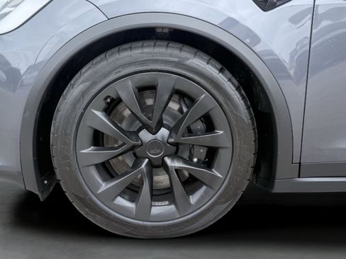 Used 2022 Tesla Model X AWD/4WD image 16