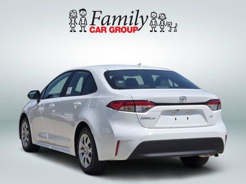 New 2026 Toyota Corolla LE FWD image 3