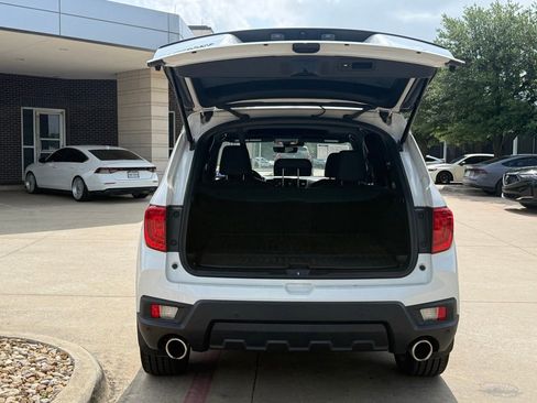 Used 2023 Honda Passport EX-L image 5