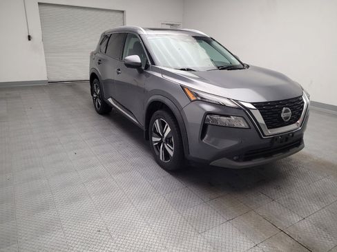 Used 2021 Nissan Rogue SL AWD/4WD image 13