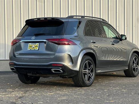 Used 2024 Mercedes-Benz GLE 450e 4MATIC image 5