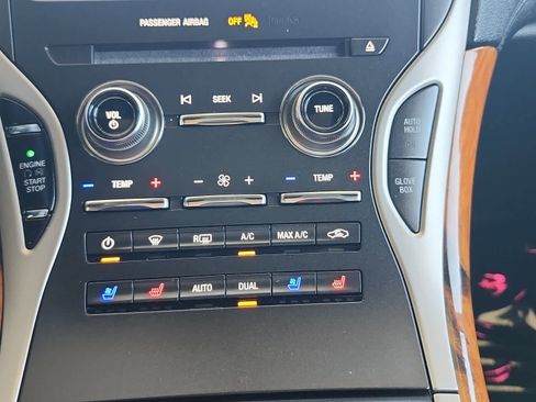 Used 2019 Lincoln Nautilus Reserve FWD image 19