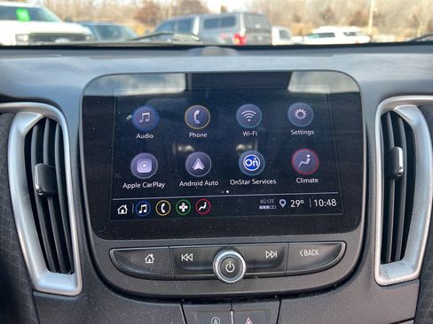 Used 2024 Chevrolet Malibu LT image 18