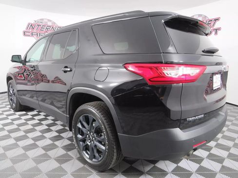 Used 2021 Chevrolet Traverse RS FWD image 5
