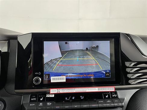 New 2026 Toyota Camry SE FWD image 17