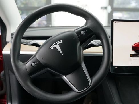 Used 2023 Tesla Model 3 Standard Range RWD image 17