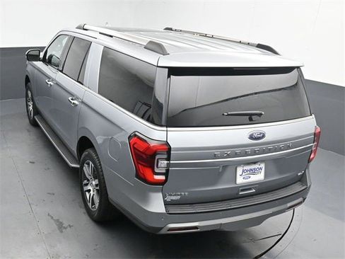 Used 2022 Ford Expedition Max Limited image 26
