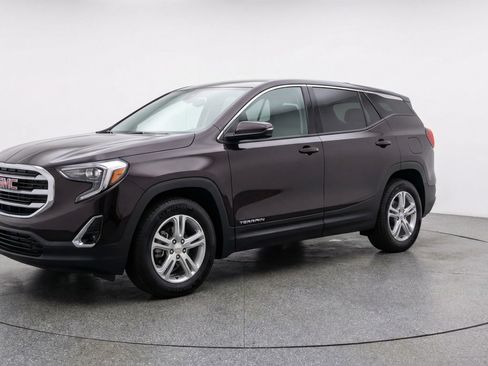 Used 2024 GMC Terrain SLE FWD image 3