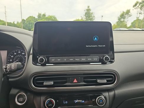 Certified 2023 Hyundai Kona SEL w/ Convenience Package AWD/4WD image 21
