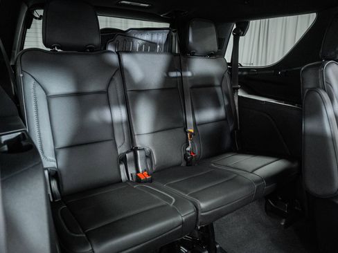 Used 2022 GMC Yukon Denali w/ Denali Premium Package image 43