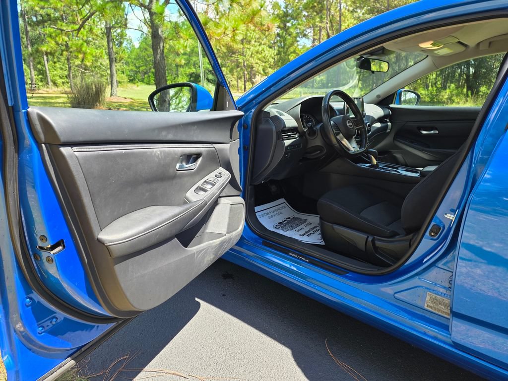 Used 2024 Nissan Sentra SV w/ All-Weather Package FWD image 10