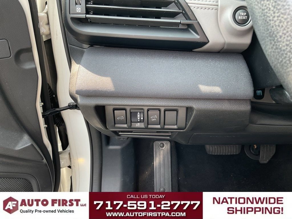 Used 2023 Subaru Outback Premium AWD/4WD image 21