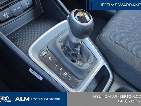 New 2026 Hyundai Venue SE FWD image 26