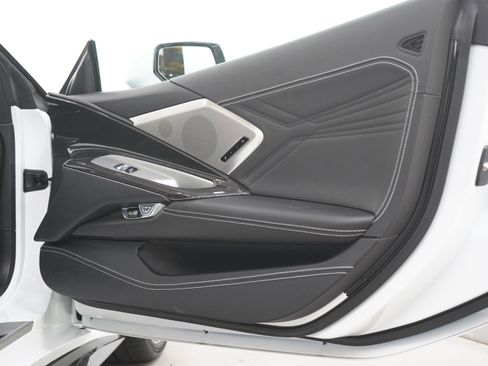 Used 2024 Chevrolet Corvette E-Ray AWD/4WD image 10