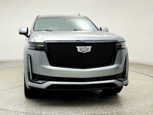 Used 2023 Cadillac Escalade Sport Platinum w/ LPO, ONYX Package AWD/4WD image 2