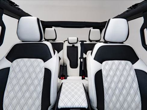 Used 2026 Ford Bronco 4-Door image 3