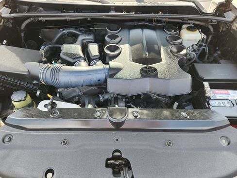 Used 2012 Toyota 4Runner SR5 w/ Convenience Pkg RWD image 31
