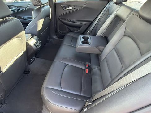 Used 2024 Chevrolet Malibu LT FWD image 24