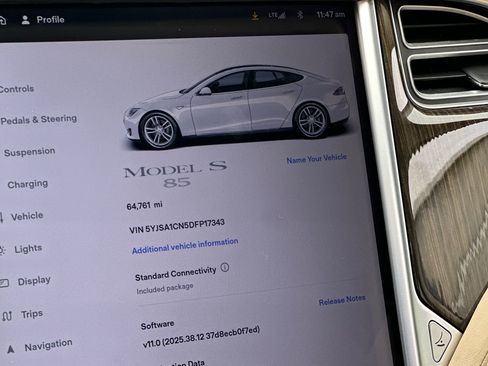 Used 2013 Tesla Model S 85 image 21