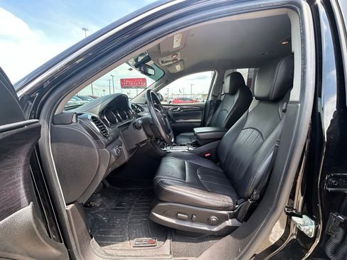 Used 2017 Buick Enclave Leather w/ Enclave Tuscan Edition FWD image 7