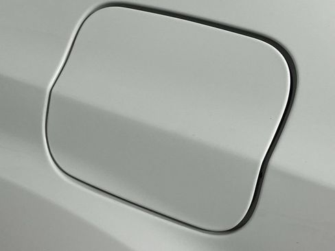 Used 2013 Chrysler 300 RWD image 25