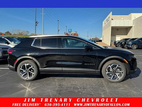 New 2026 Chevrolet Equinox EV LT image 24