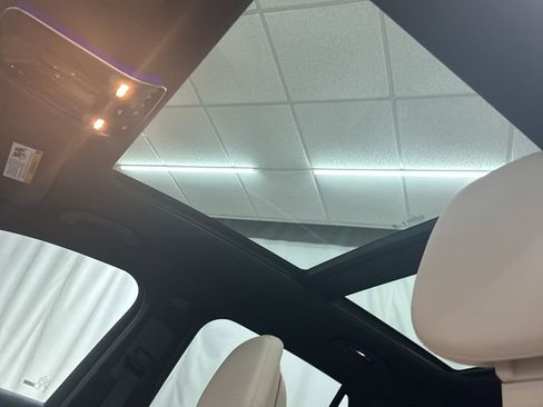 Used 2026 Mercedes-Benz GLC 300 image 20