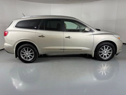 Used 2017 Buick Enclave Leather w/ Trailering Package image 9