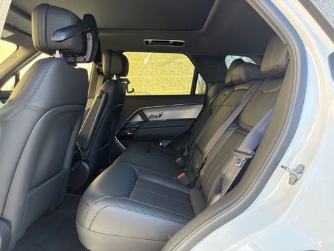 New 2026 Land Rover Range Rover Sport SE image 18