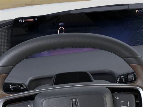 New 2026 Lincoln Navigator Reserve AWD/4WD image 36