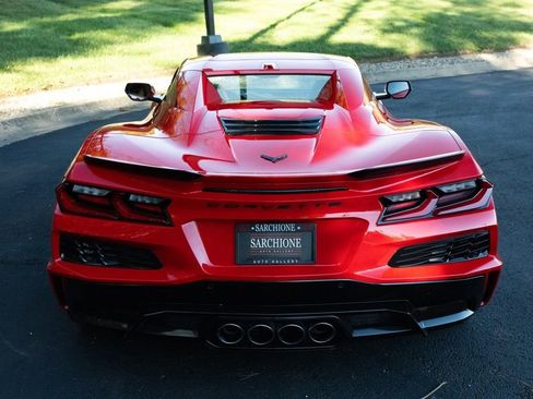 Used 2025 Chevrolet Corvette Z06 w/ Battery Protection Package image 15