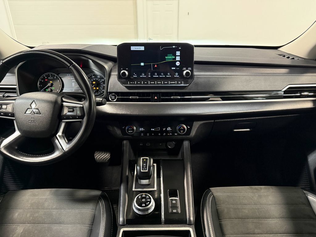 Used 2024 Mitsubishi Outlander SE AWD/4WD image 18