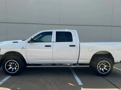 Used 2022 RAM 2500 Tradesman AWD/4WD image 1