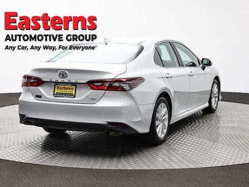 Used 2024 Toyota Camry LE FWD image 5