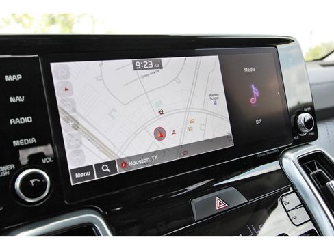 Certified 2023 Kia Sorento SX FWD image 26