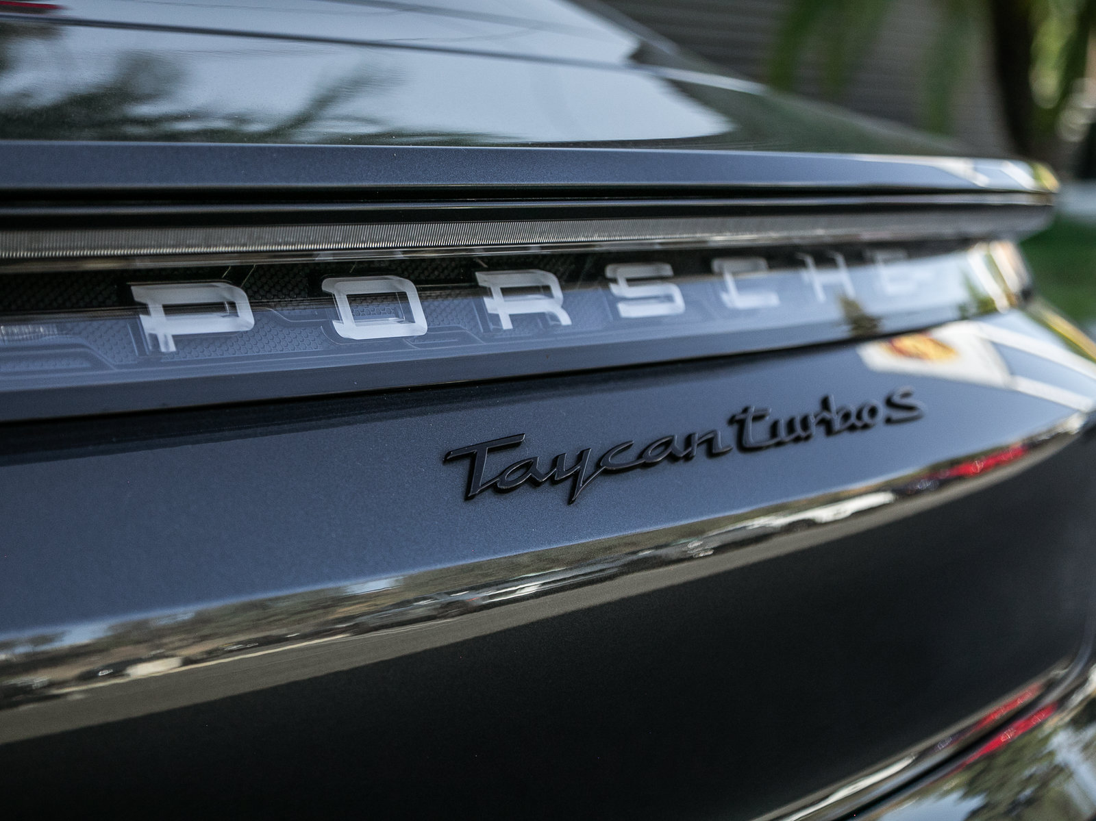 Used 2021 Porsche Taycan Turbo S AWD/4WD image 26