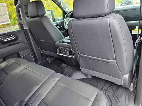New 2025 Chevrolet Silverado 2500 LTZ w/ Trail Boss Package AWD/4WD image 31