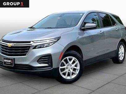 Used 2023 Chevrolet Equinox LS w/ LS Convenience Package