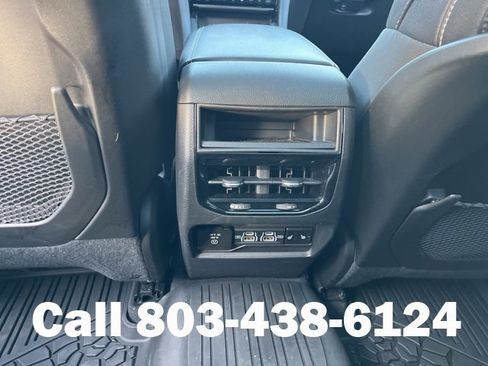 Used 2023 Jeep Grand Cherokee 4WD 4xe w/ Luxury Tech Group II image 14