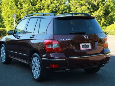 Used 2011 Mercedes-Benz GLK 350 4MATIC image 5