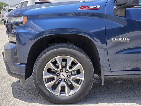 Used 2020 Chevrolet Silverado 1500 RST w/ Texas Edition AWD/4WD image 8
