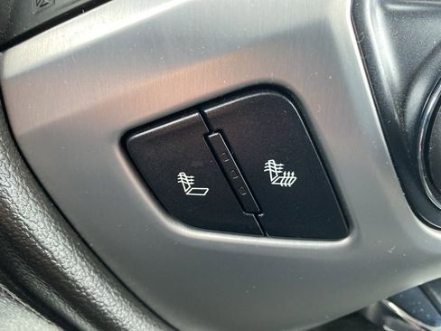 Used 2018 GMC Sierra 1500 SLE w/ SLE Value Package image 31