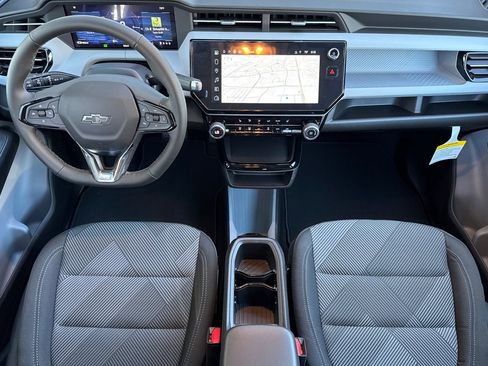 New 2027 Chevrolet Bolt LT w/ Comfort Package FWD image 12