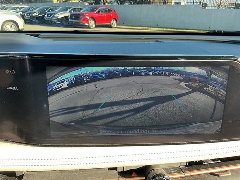 Certified 2023 Nissan Ariya FWD image 17